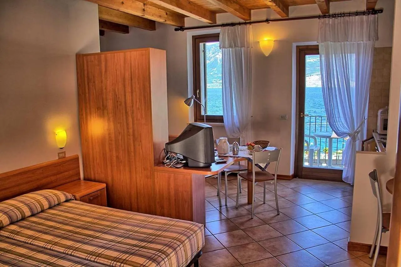 Aparthotel La Caletta Bolognese Brenzone sul Garda 0*,  Italy