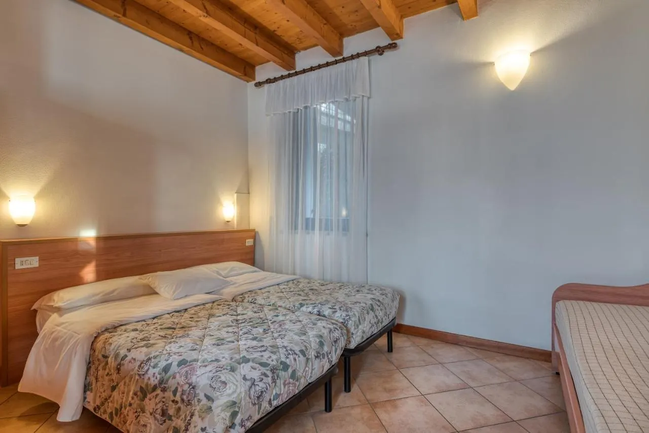 Διαμέρισμα Aparthotel La Caletta Bolognese Brenzone sul Garda Ιταλία