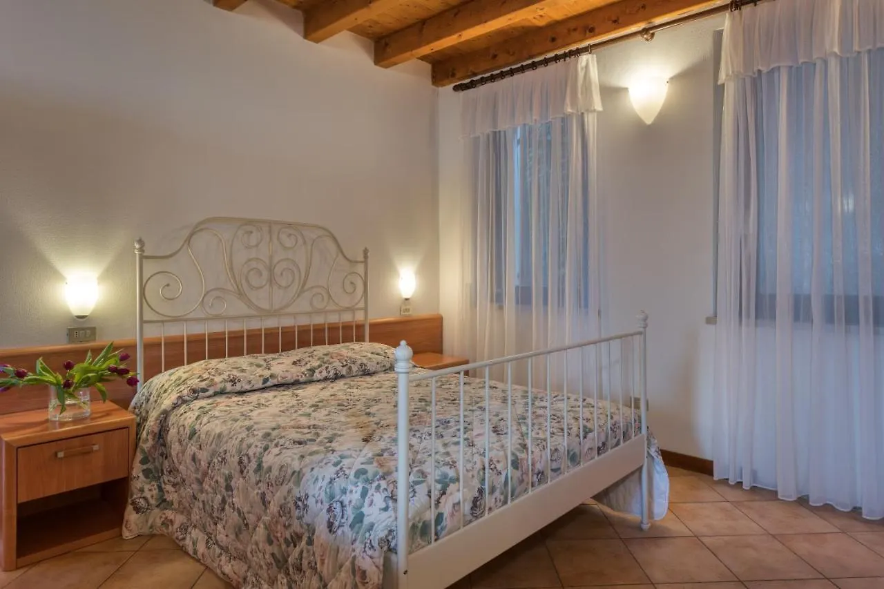 Διαμέρισμα Aparthotel La Caletta Bolognese Brenzone sul Garda Ιταλία